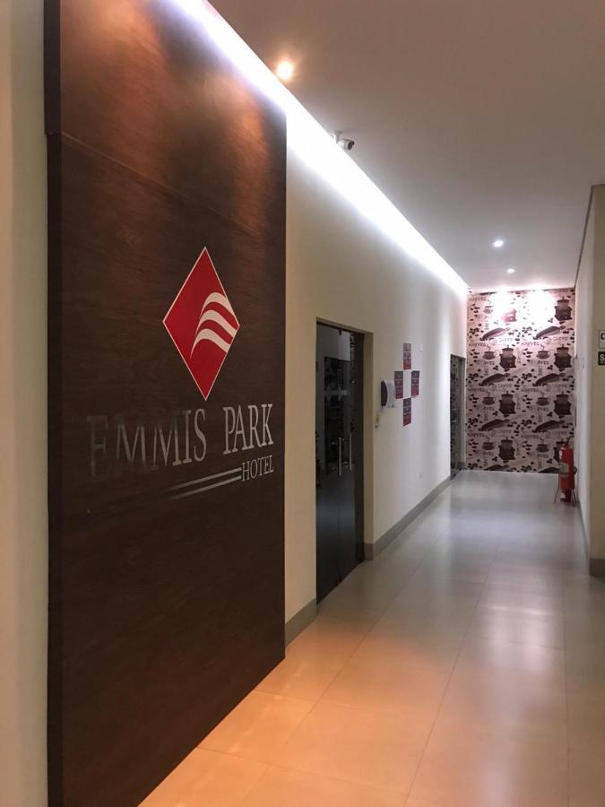 Emmis Park Hotel Aparecida do Taboado Buitenkant foto